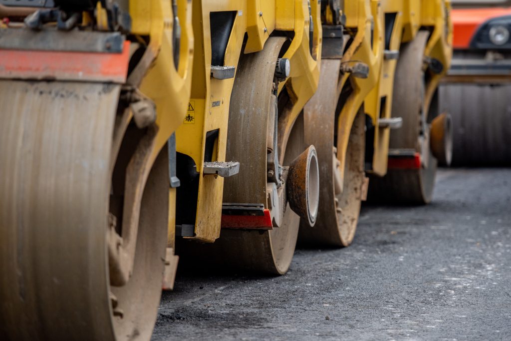 Bisikletler için bir yol inşa ediyorlar. Leszno caddesi'ni kapatacaklar. 1 Bisikletler icin bir yol insa ediyorlar leszno caddesi ni kapatacaklar 29423