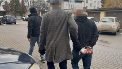 Cinayete teşebbüsten gözaltına alınan 37 yaşındaki şüpheli - geçici olarak tutuklandı 4 Cinayete tesebbusten gozaltina alinan 37 yasindaki supheli gecici olarak tutuklandi 29993