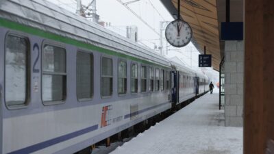 Demiryollarinda noel karmasasi pkp ma opolska bolgesindeki bazi tren seferlerini iptal etti 32431