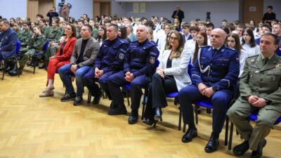 District 2025 atis poligonu programi varsova da sanal atis poligonuna sahip bir baska lise 31308