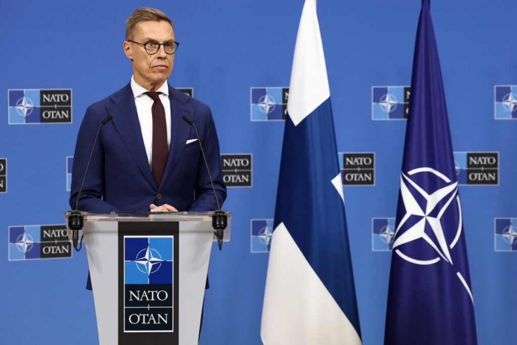 finlandiya cumhurbaskani nato nun genisletilmesi kararini net bir sekilde degerlendirdi son dakikada 28885