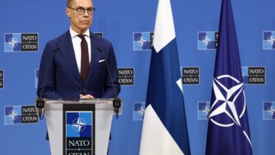 Finlandiya cumhurbaskani nato nun genisletilmesi kararini net bir sekilde degerlendirdi son dakikada 28885