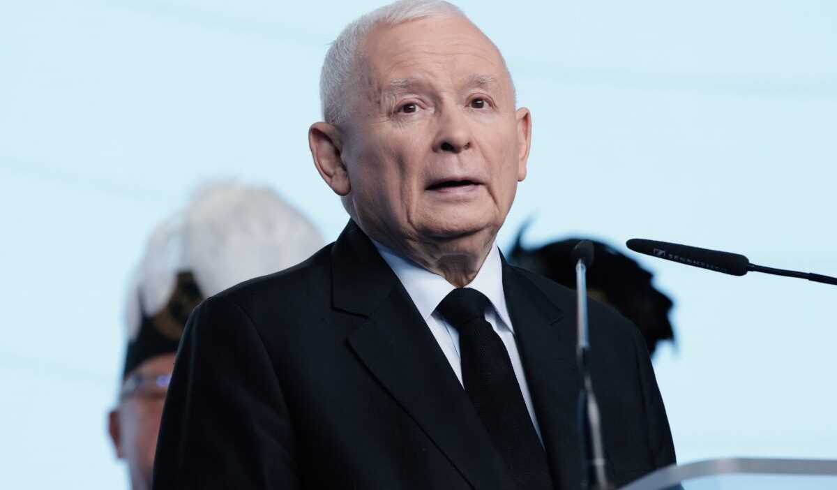 'güçlü bir hacker operasyonu'. Kaczynski yeni anket sonuçlarına tepki gösterdi 1 Guclu bir hacker operasyonu kaczynski yeni anket sonuclarina tepki gosterdi 28473