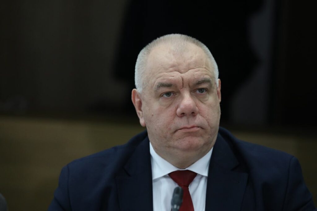 hukuk ve adalet kiminle koalisyona girecek sasin braun u tusk a tercih ederim 28637