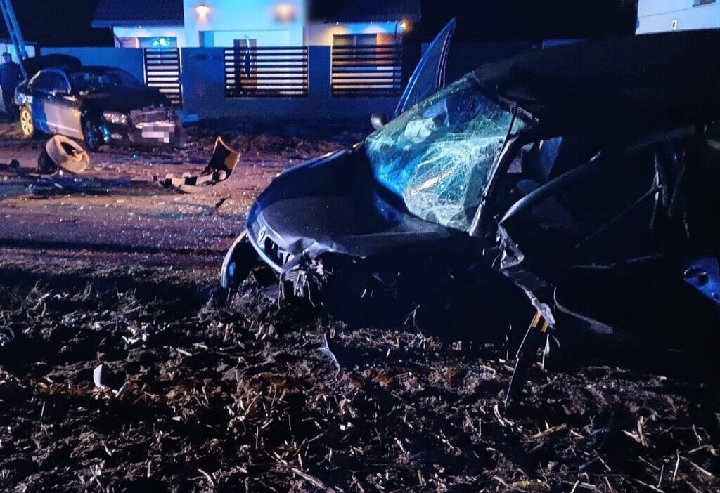 I ki arac arasinda onden carpisma fail binde 1 5 oraninda alkol almistir i ki kisi yaralandi 29588