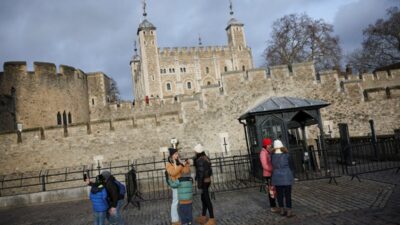 I ngiltere nin baskentinde olay londra kulesi kapatildi tutuklamalar var 28079