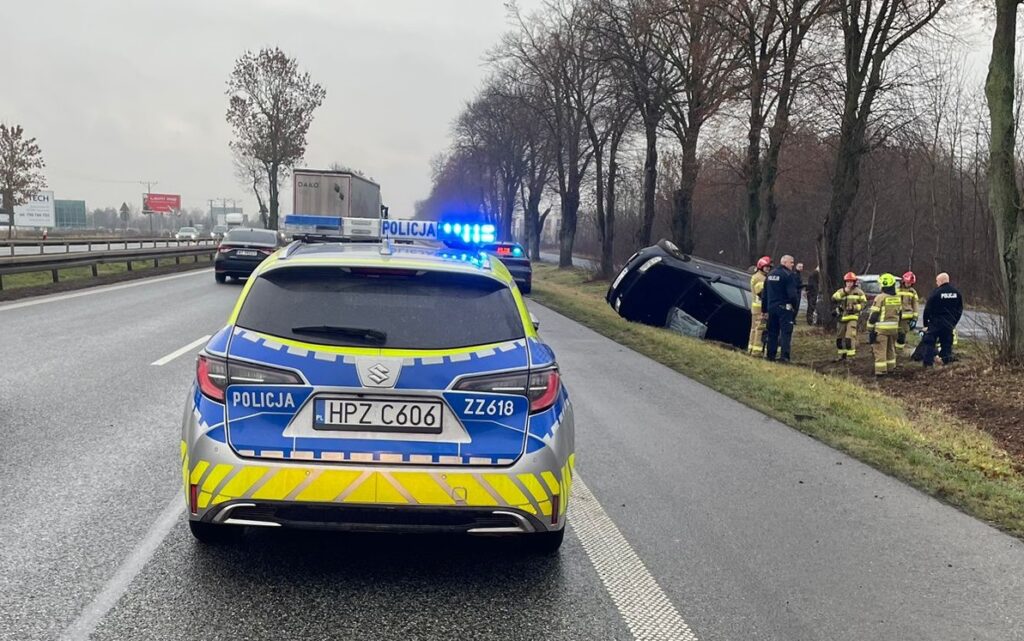 Kaciyordu cunku alti mahkeme yasagi 3 yildan fazla hapis cezasi ve uzerinde uyusturucu vardi vi deo 29472