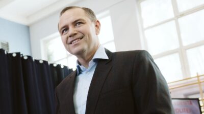 Karol nawrocki bay jerzy yi ziyaret etti ve yatakhane ile ilgili sorusturma hala devam ediyor 32094