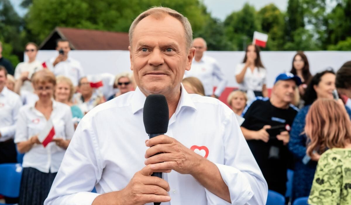 Ko yeni ankette pis'e karşı açık ara önde. Tusk zafer kazandı: ve bu kripto meselesinden önceydi 1 Ko yeni ankette pis e karsi acik ara onde tusk zafer kazandi ve bu kripto meselesinden onceydi 27966