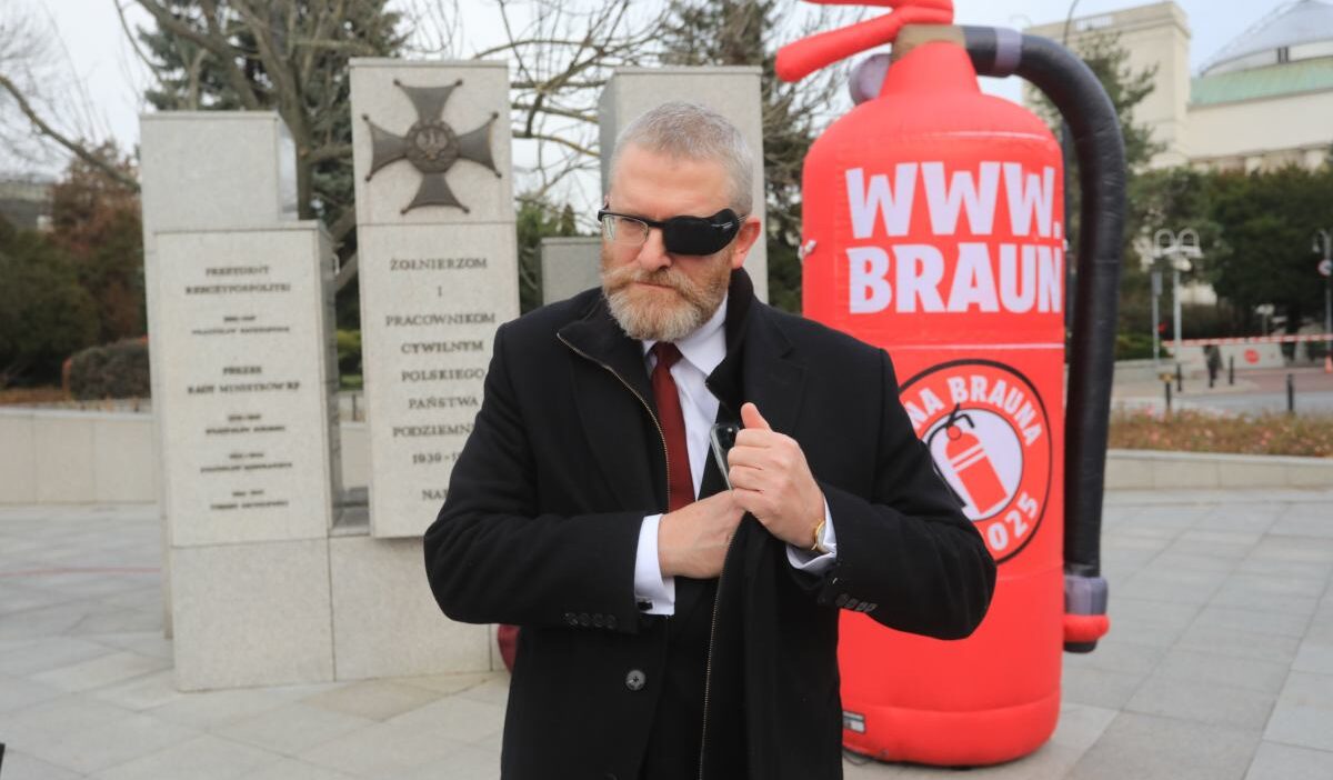 Konfederasyonlar pokemon w fraksiyonuna guveniyor braun da endiseyle ama ayni zamanda takdirle bakiyoruz 30485