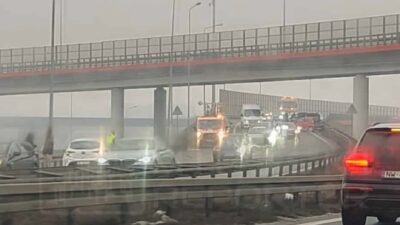 Konotopa kavsaginda bir dizi trafik kazasi buyuk trafik aksakliklari 32468