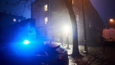 Koszalin'de yeni doğmuş bir bebek kaçırıldı. Adam onu annesinin kollarından aldı. "tüm birim için alarm". 4 Koszalin de yeni dogmus bir bebek kacirildi adam onu annesinin kollarindan aldi tum birim icin alarm 30120