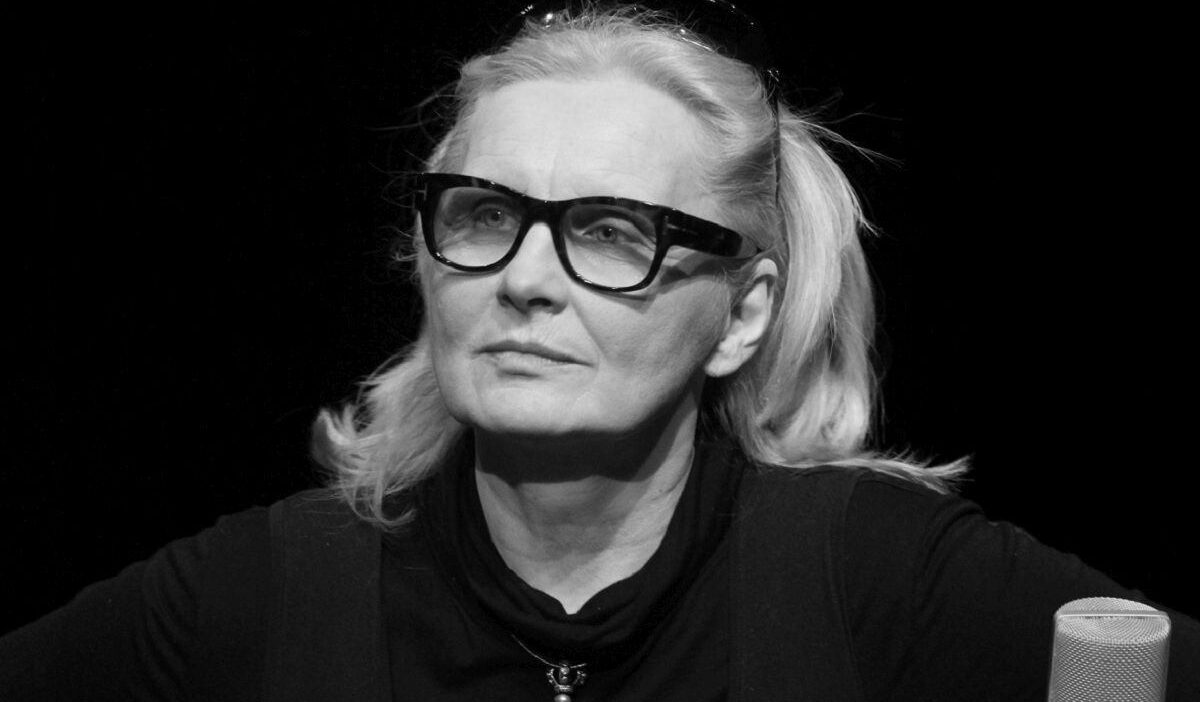 Magda umer hayatını kaybetti. Şarkıcı ve yönetmen 76 yaşındaydı. "sevgilimiz" 1 Magda umer hayatini kaybetti sarkici ve yonetmen 76 yasindaydi sevgilimiz 29506