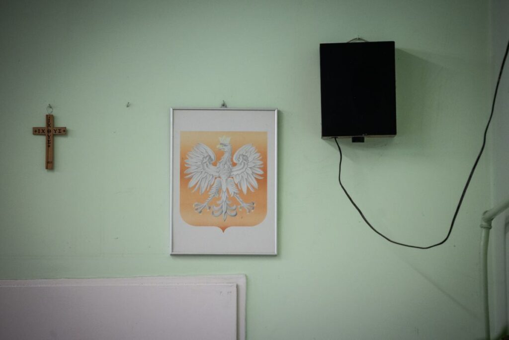 medya ogretmenin ukraynali ogrencilere meydan okudugu iddia edildi ciddi sekilde dovulduler 27495