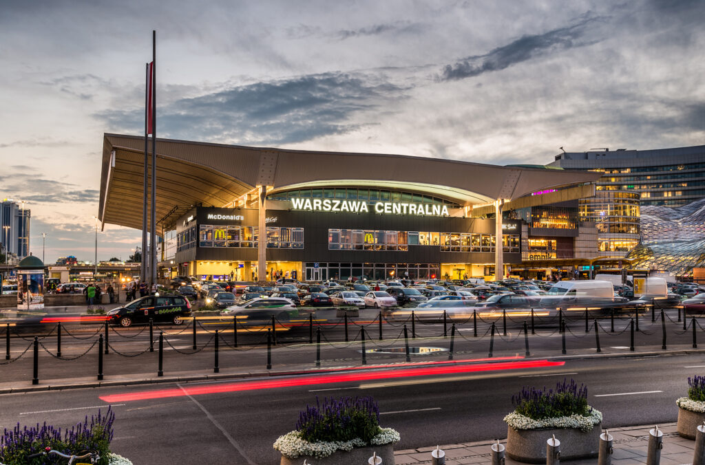 Merkez i stasyon 50 yas gununu kutluyor bu hafta sonu onu daha yakindan taniyabilirsiniz 27219