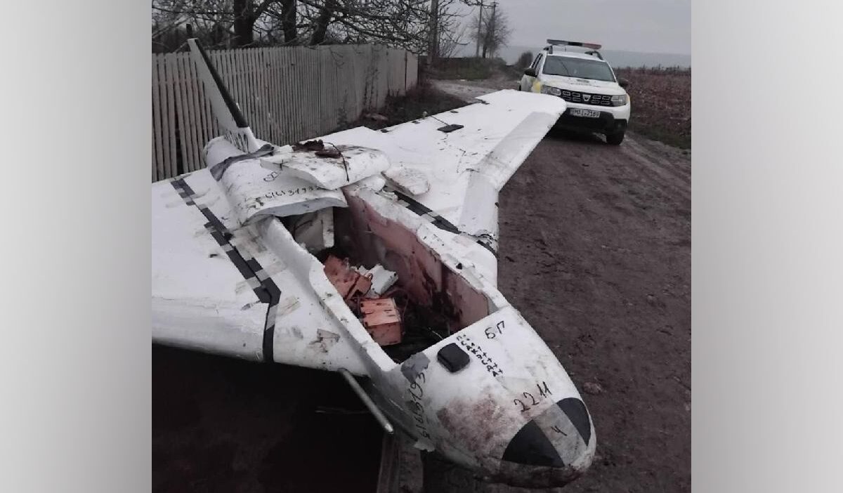 Moldova bir ciftci kirsal alanda bir rus insansiz hava araci gordu buna asla inanmazdim 27814