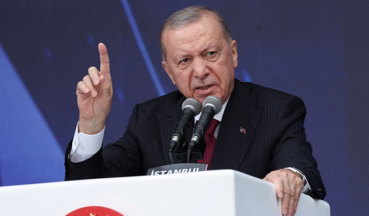 Odesa bölgesinde türk gemisi vuruldu. Ankara bir açıklama yayınladı. Dışişleri bakanlığı'ndan acil çağrı 1 Odesa bolgesinde turk gemisi vuruldu ankara bir aciklama yayinladi disisleri bakanligi ndan acil cagri 29603