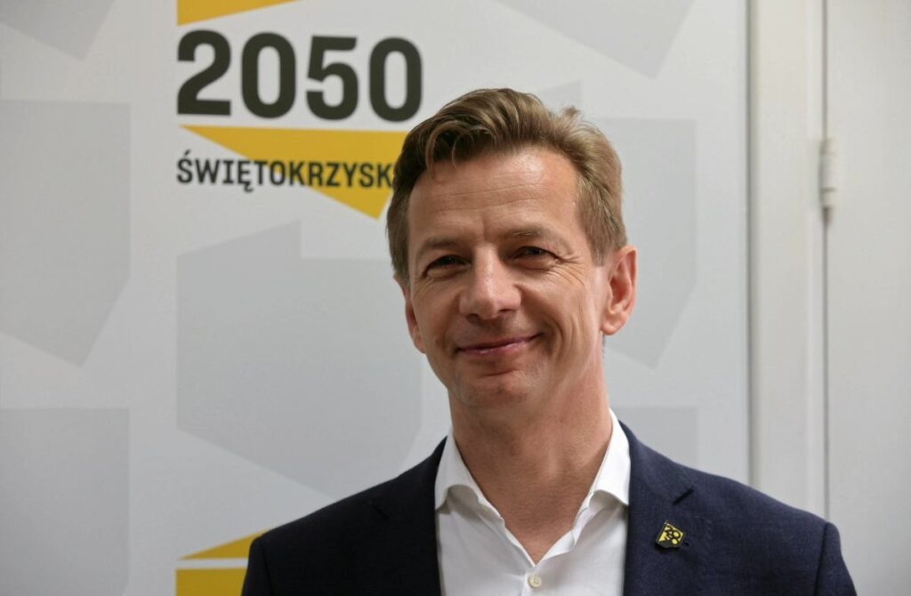 polonya 2050 yi yonetmek icin yeni bir aday var parti uyelerine bir mesaj gonderdi 28574