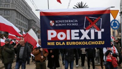 Polonya avrupa birligi nden ayrilmali mi neredeyse her dort polonyalidan biri bunu istiyor sondays 31632