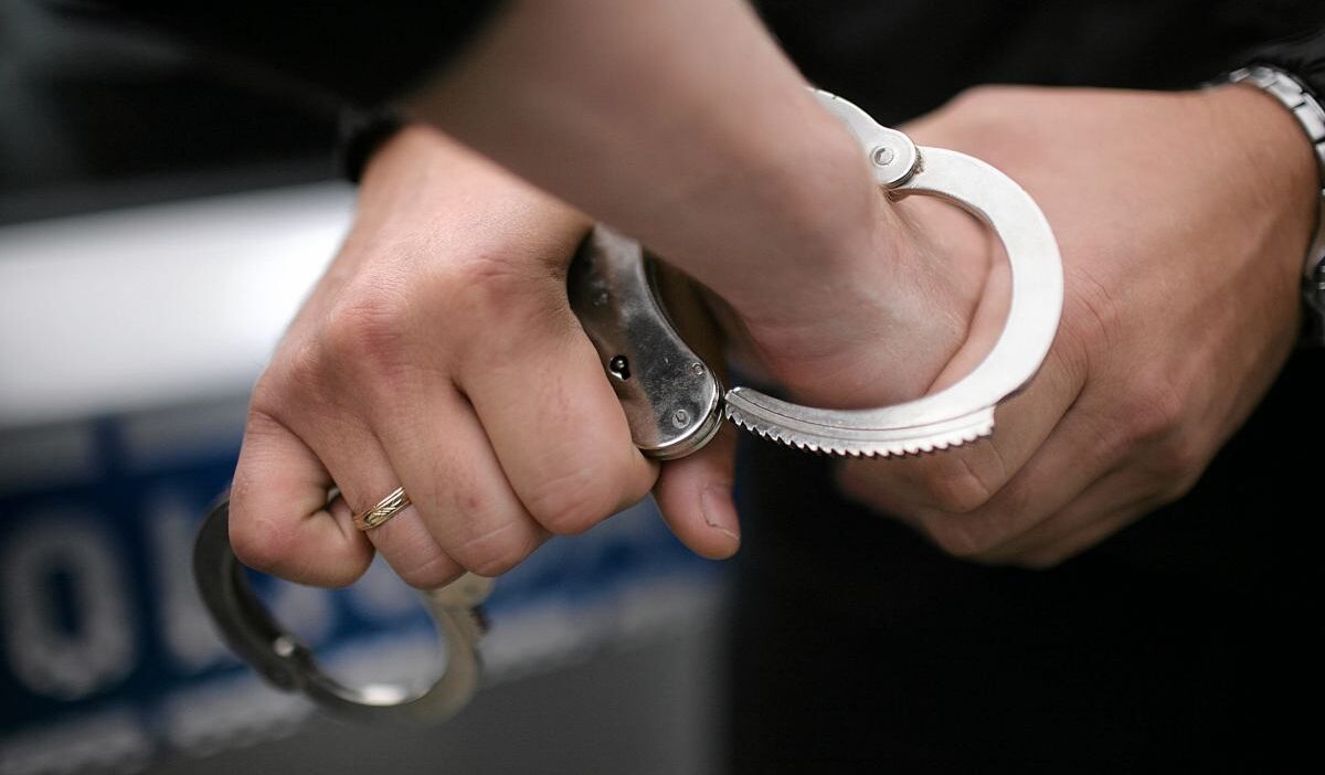 Polonyali rapci jongmen birlesik arap emirlikleri nde gozaltina alindi interpol onu ariyordu 28491