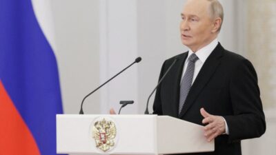 Putin ukrayna yi ve bati yi tehdit ediyor tarihi topraklarin askeri yollarla kurtarilmasi 30588