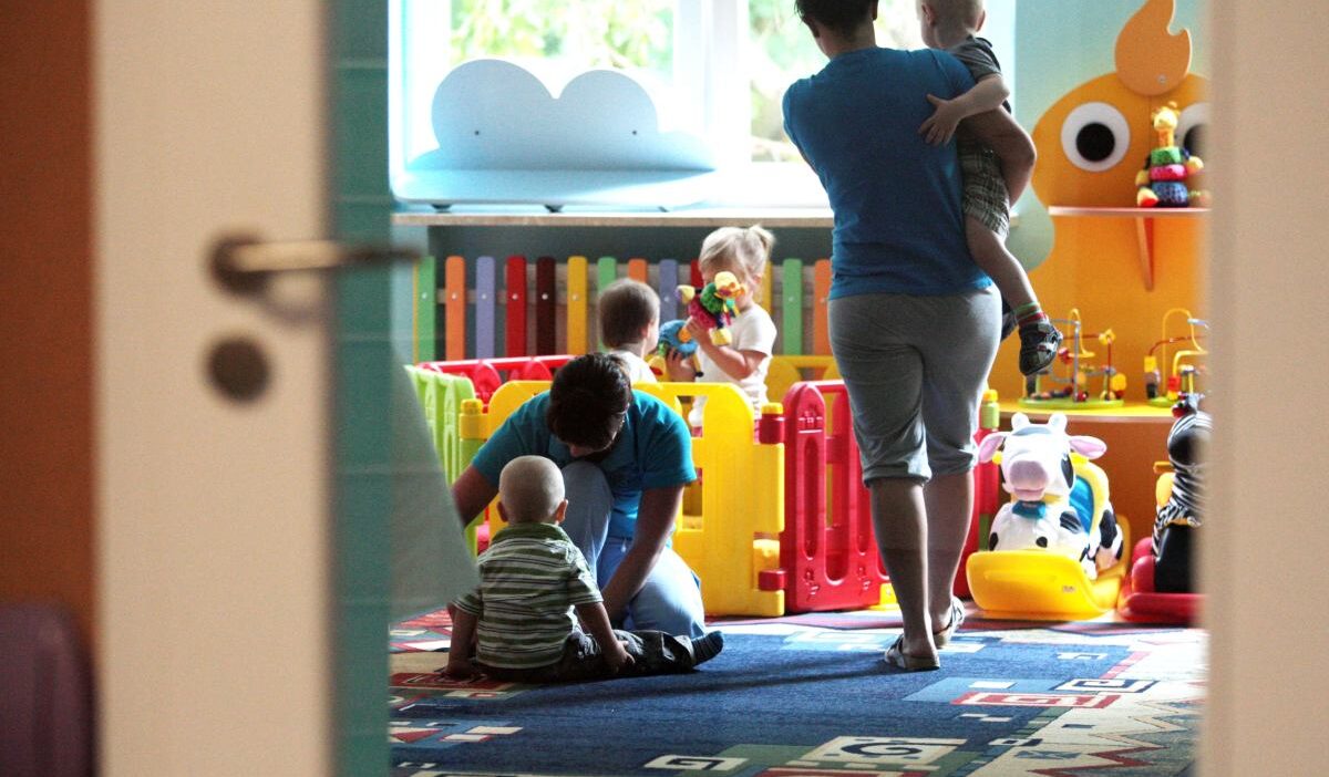 Rybnik teki bir anaokulunun tahliyesi aniden alarm caldi 26850