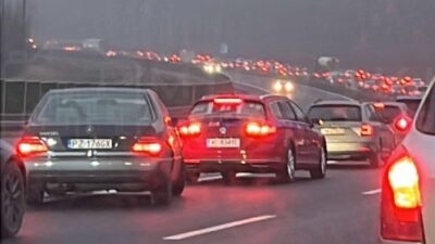 S3 guzergahinda bir dizi trafik olayi meydana geldi yol her iki yonde de kapandi 32563