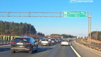 S8 uzerinde 5 arac carpisti servisler olay yerinde calisiyor 32234