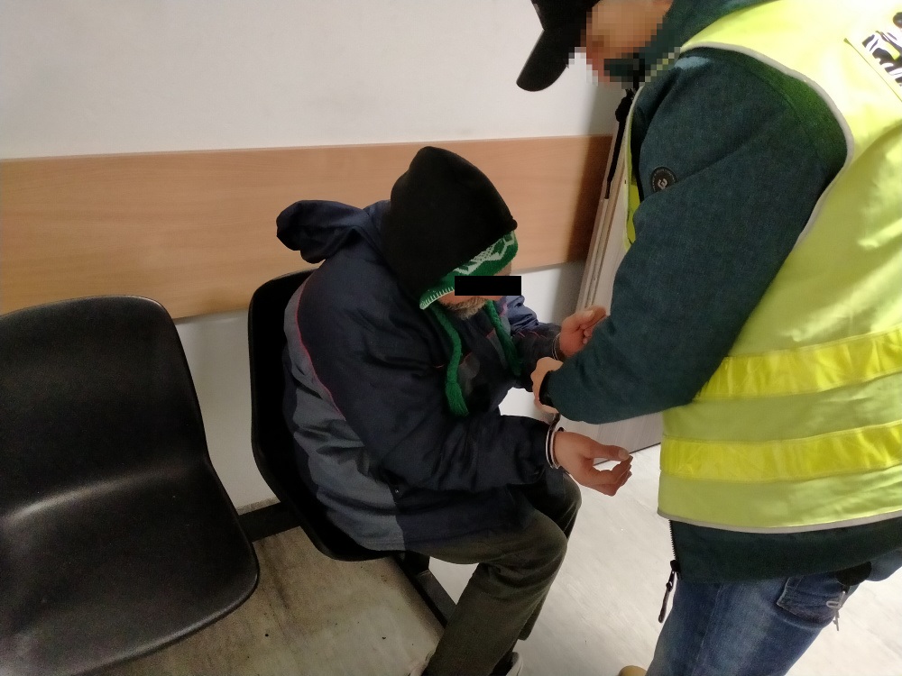 sabah 5 te yeraltinda bombalar patlayacak polis memurlari 58 yasindaki 29484