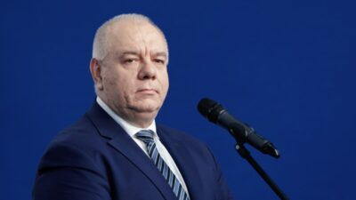 Sasin senato anlaşması üzerine. Konfederasyon ile "gerekli". Peki ya braun'la? "şeytani alternatifler". 4 Sasin senato anlasmasi uzerine konfederasyon ile gerekli peki ya braun la seytani alternatifler 28394