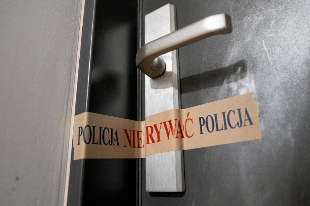 starachowice deki hostelde kolombiyali adamin olumu polis ayrintilari acikladi 31704