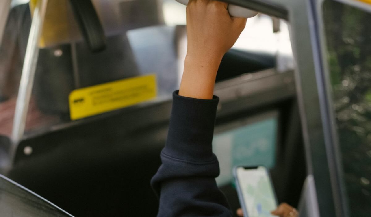 Taksi kavgasi sivil koalisyon meclis uyesi suclamalari duydu 31143