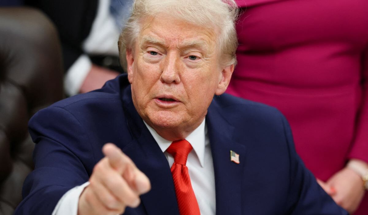 Trump 3. Dünya savaşı konusunda uyardı. "herkes oyun oynuyor". 1 Trump 3 dunya savasi konusunda uyardi herkes oyun oynuyor 29733