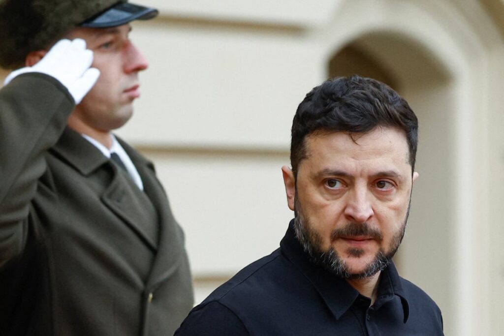 ukrayna da yolsuzluk skandali zelenskiy nin eski ortagina basarisiz suikast girisimi 29154