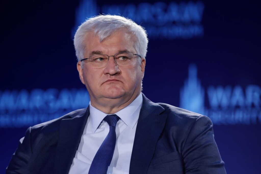 ukrayna disisleri bakanligi bir polonya okulundaki duruma mudahale ediyor taninmis bir sporcunun kizi hakkinda 31604