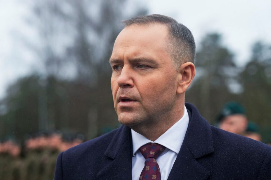 ukrayna icin mig 29 savas ucaklari mi nawrocki burada bazi yanlis anlasilmalar olmus olmali 29250