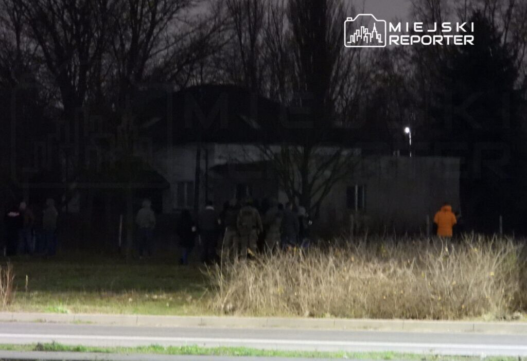 Ukraynali bir adam tarafindan 9 yasindaki cocugun kacirilmasinin ardindan eylem sona erdi adam gozaltina alindi cocuk kurtarildi 31607