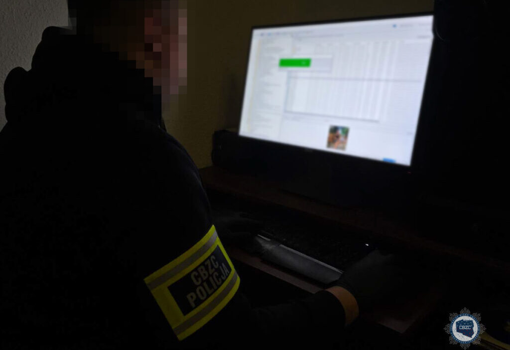 Ulke capinda oyun bi tti operasyonu 600 000 csam dosyasi ve 100 tutuklu 27769