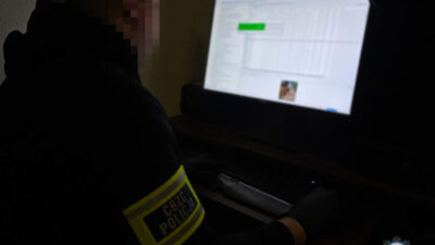 Ülke çapında 'oyun bi̇tti̇' operasyonu. 600,000 csam dosyası ve 100 tutuklu 2 Ulke capinda oyun bi tti operasyonu 600 000 csam dosyasi ve 100 tutuklu 27769