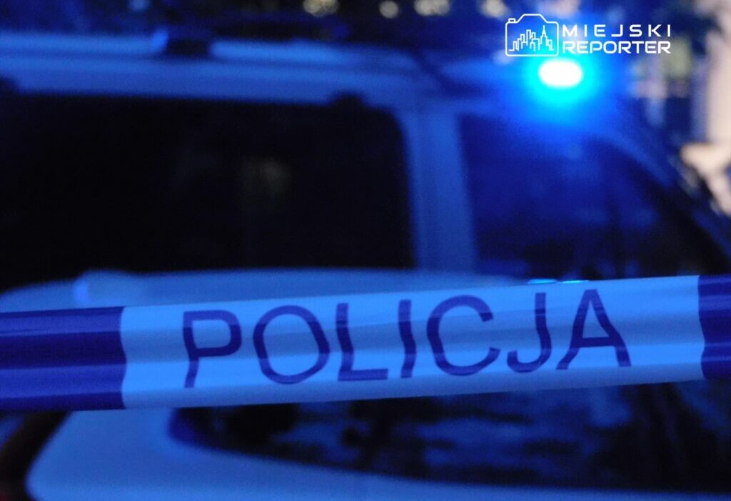 Ulkeden bir okulun yakininda 12 yasinda bir cocugun cesedi polis tum gostergeler bir cinayetin islendigini gosteriyor 30123