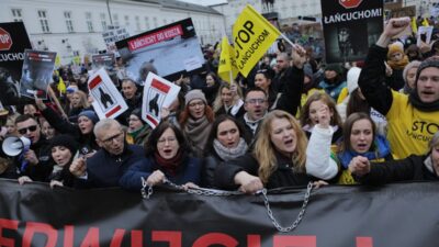 Varşova'da "hayvanlar için büyük yürüyüş". Başkan'ın konutunun önündeki final 4 Varsova da hayvanlar icin buyuk yuruyus baskan in konutunun onundeki final 29905