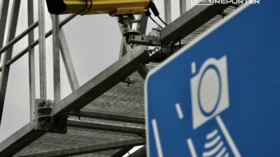 Varsova da suruculeri yakalamak icin hazirlanan yeni kesit hiz olcumu 100 km s siniri 28312