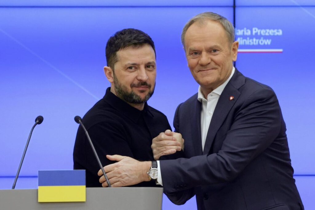 varsova da tusk zelenski gorusmesi hukumet sozcusu bir sartla 30653