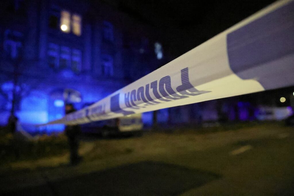 varsova nin merkezinde 20 yasindaki bir fransiz in gizemli olumu polis gorgu tanigi ariyor 27502