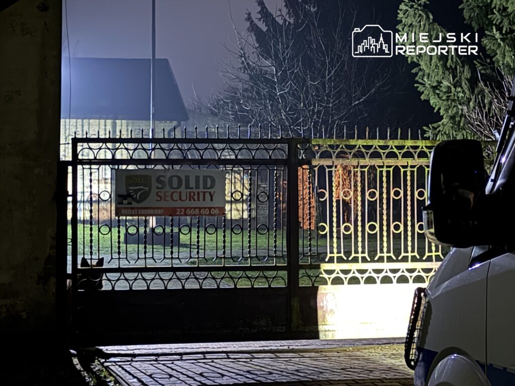 varsova yakinlarinda gozalti aile ici saldirganlik ve yasadisi atesli silahlar 29012