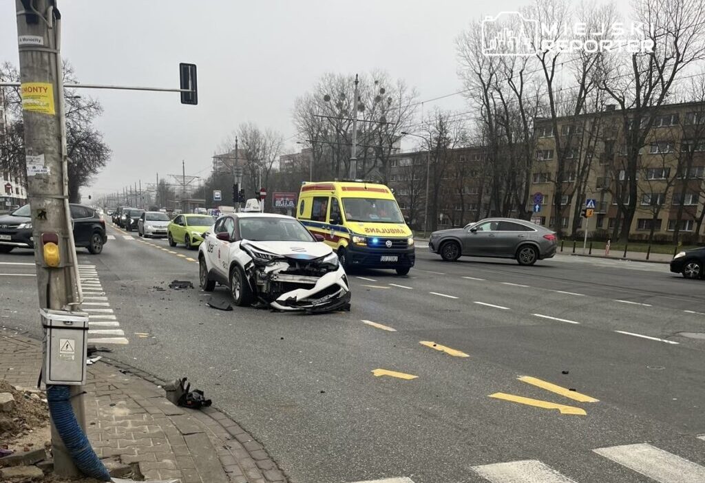 W ochy de yolcu tasimaciligi yapan bir surucu carpismaya neden oldu 30286