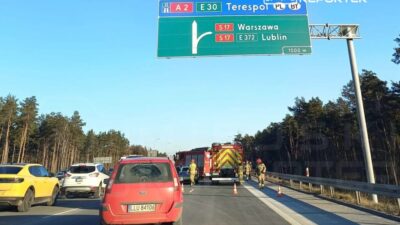 Wawer de s2 yolunda uc arac carpisti buyuk trafik aksakliklari 32225