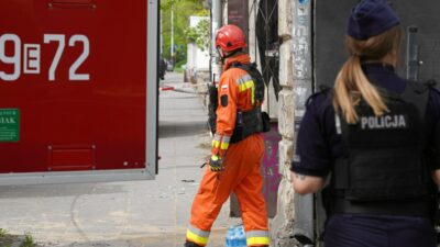 Yatılı okulda telefon patlaması. Sekiz kişi hastanede 4 Yatili okulda telefon patlamasi sekiz kisi hastanede 27613
