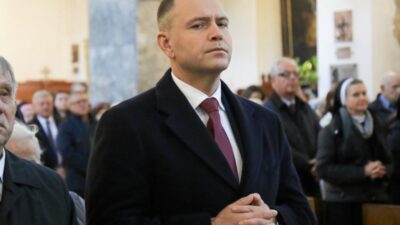 Yeni baskan beklentilerin atesi altinda nawrocki gocc yi desteklemeli mi anket sonucu onu sasirtabilir 30763