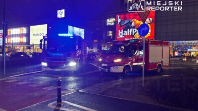 Yeraltında duman var. İstasyonlar boşaltıldı. İtfaiye müdahale etti 4 Yeraltinda duman var i stasyonlar bosaltildi i tfaiye mudahale etti 30964